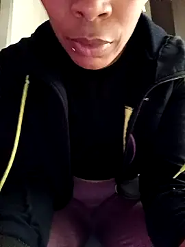 Snapshot of Flacidas chatting on October 10, 2025, 8:59 am Flacidas online show from October 10, 2025, 8:59 am