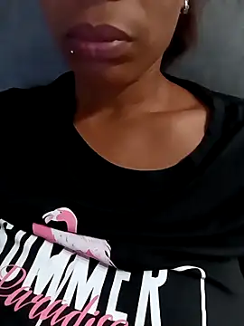 Snapshot of Flacidas chatting on October 22, 2025, 9:24 pm Flacidas online show from October 22, 2025, 9:24 pm