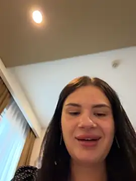 Snapshot of MiraReach chatting on February 13, 2026, 2:11 am MiraReach online show from February 13, 2026, 2:11 am