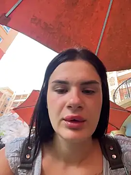 Snapshot of MiraReach chatting on February 11, 2026, 2:11 am MiraReach online show from February 11, 2026, 2:11 am