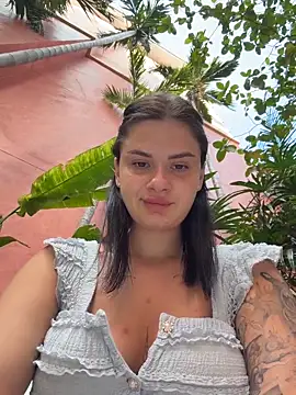 Snapshot of MiraReach chatting on February 22, 2026, 1:41 am MiraReach online show from February 22, 2026, 1:41 am