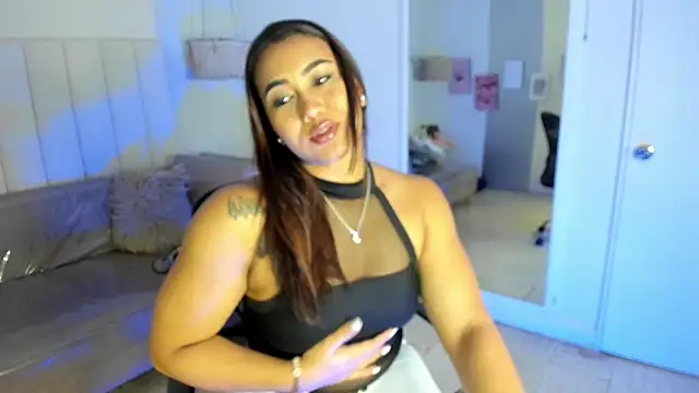 veronica b07 online show from May 19, 2026, 5:42 pm