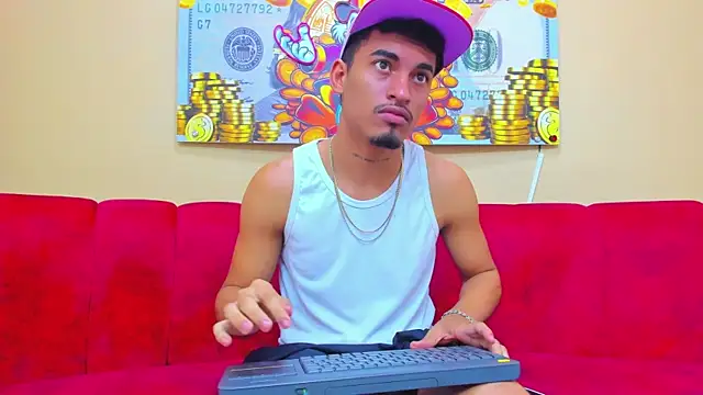 Brownie Lovers online show from November 13, 2025, 10:19 am