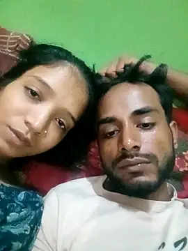 Hotty-couple063 online show from October 12, 2025, 4:19 pm