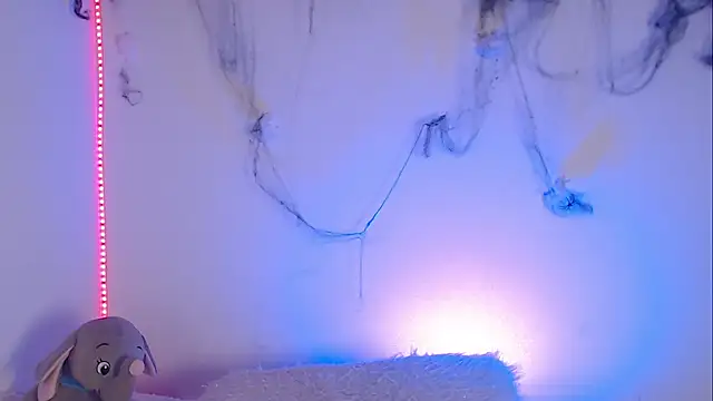 Lia  1 online show from October 26, 2025, 12:55 am