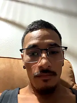 tanjir020 online show from September 22, 2025, 6:08 am