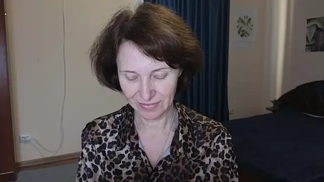 Snapshot of Lia_Tito chatting on November 15, 2025, 5:44 am Lia Tito online show from November 15, 2025, 5:44 am