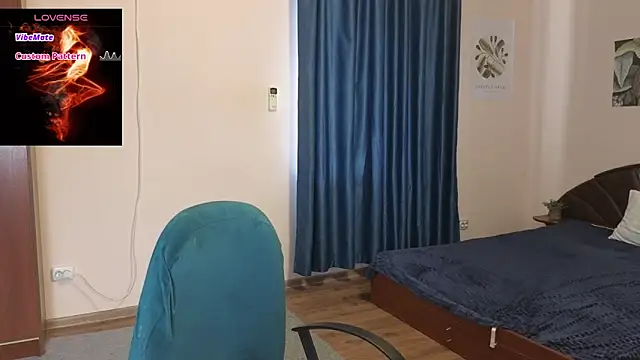 Snapshot of Lia_Tito chatting on October 25, 2025, 6:01 am Lia Tito online show from October 25, 2025, 6:01 am