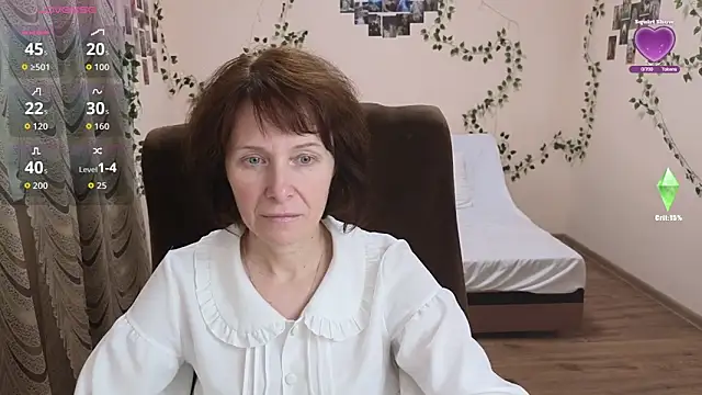 Snapshot of Lia_Tito chatting on October 18, 2025, 6:04 am Lia Tito online show from October 18, 2025, 6:04 am