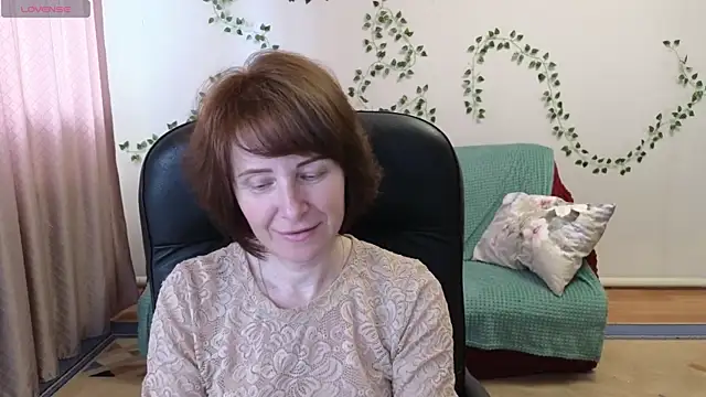 Snapshot of Lia_Tito chatting on May 19, 2026, 12:34 pm Lia Tito online show from May 19, 2026, 12:34 pm