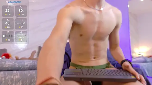 mathias saenz online show from April 7, 2026, 7:48 pm