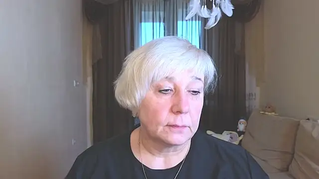 Snapshot of Milana_Milky chatting on November 3, 2025, 5:56 am Milana Milky online show from November 3, 2025, 5:56 am