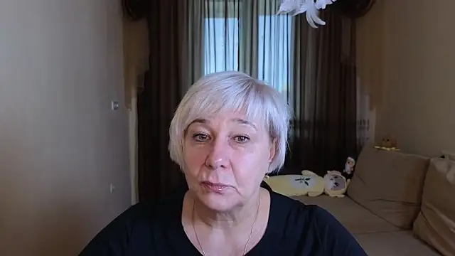 Snapshot of Milana_Milky chatting on October 23, 2025, 5:17 am Milana Milky online show from October 23, 2025, 5:17 am