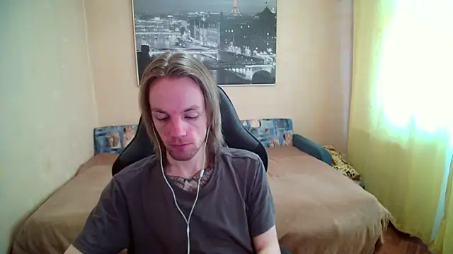 Snapshot of AdamDickens chatting on September 13, 2025, 10:59 am AdamDickens online show from September 13, 2025, 10:59 am