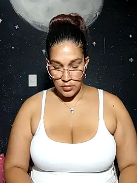 Ivy horse  online show from April 5, 2026, 10:38 pm