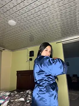 BELLAALEJA online show from November 7, 2025, 9:30 pm