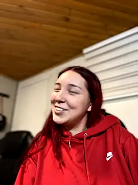 Karen18 boobs online show from December 2, 2025, 3:07 am