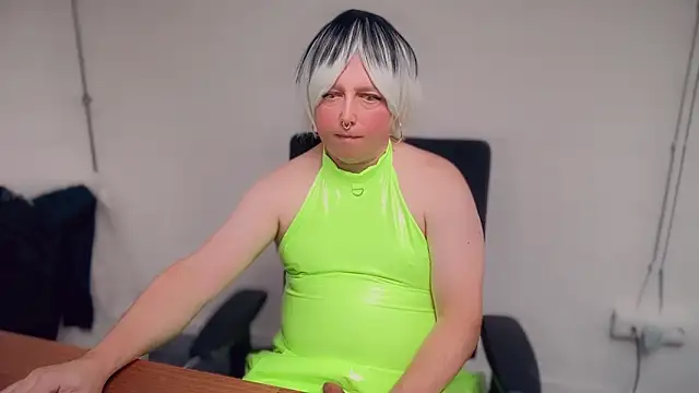 ElizaAndrea online show from September 24, 2025, 3:18 pm