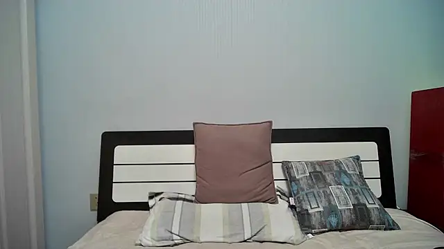 Snapshot of peijiangzhao chatting on November 10, 2025, 2:22 pm peijiangzhao online show from November 10, 2025, 2:22 pm