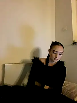 Tijara-im-Pyjama online show from December 4, 2025, 10:53 pm