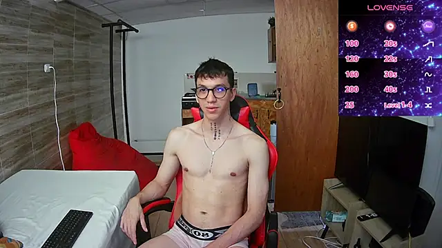 Snapshot of angelicious_ chatting on October 29, 2025, 12:26 pm angelicious online show from October 29, 2025, 12:26 pm