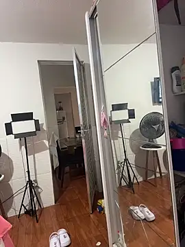 sophiemonroevip online show from March 23, 2026, 11:43 am