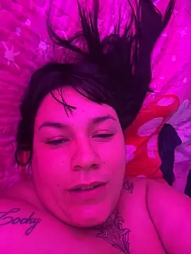 valen1891 online show from November 4, 2025, 3:49 pm