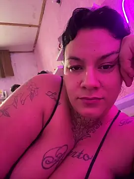 Snapshot of valen1891 chatting on March 22, 2026, 3:32 am valen1891 online show from March 22, 2026, 3:32 am