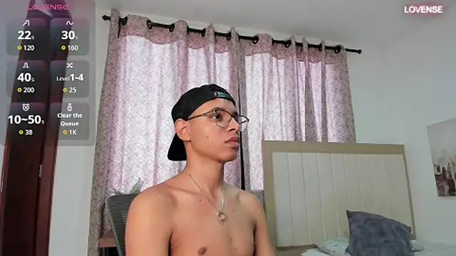 tristan gold online show from September 18, 2025, 3:26 pm