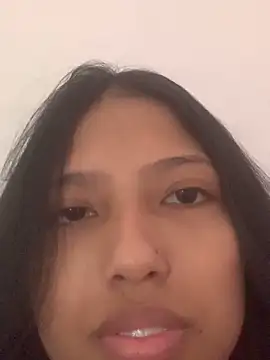 Snapshot of Auroragravidinha chatting on January 7, 2026, 12:21 pm Auroragravidinha online show from January 7, 2026, 12:21 pm