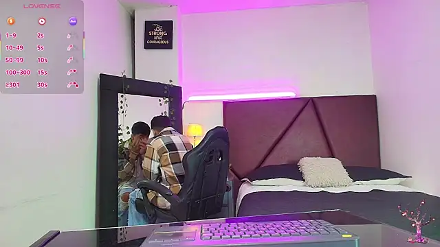 Lucass love online show from October 9, 2025, 1:22 pm