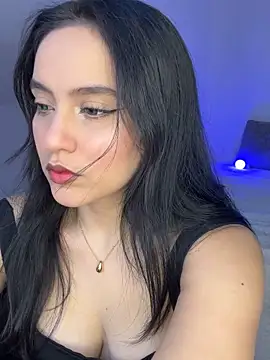 Snapshot of lunatorch chatting on October 21, 2025, 4:06 pm lunatorch online show from October 21, 2025, 4:06 pm