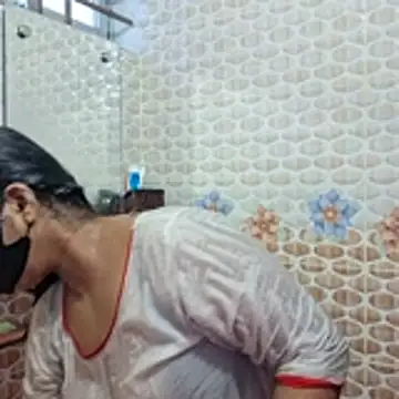 Snapshot of Bristy- chatting on October 29, 2025, 8:35 am Bristy- online show from October 29, 2025, 8:35 am