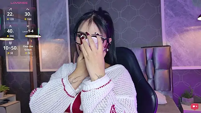 janetteJones  online show from December 19, 2025, 3:54 am