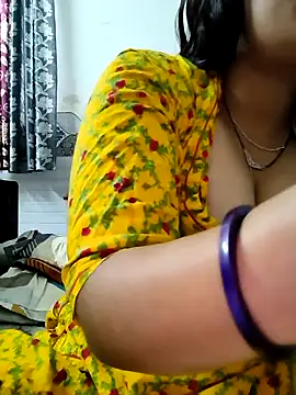 MISS RIYA14 online show from October 1, 2025, 5:23 am