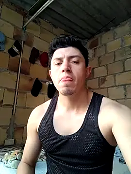 Snapshot of douglaszaens chatting on September 17, 2025, 1:24 pm douglaszaens online show from September 17, 2025, 1:24 pm