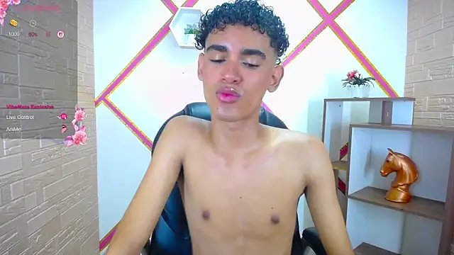 Snapshot of Blake_Mils chatting on October 20, 2025, 3:34 pm Blake Mils online show from October 20, 2025, 3:34 pm