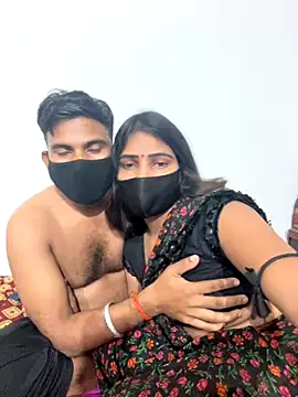SEXY-SIMI-BHABI online show from November 9, 2025, 2:43 pm
