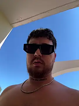 MrSavagexx online show from May 21, 2026, 12:57 pm