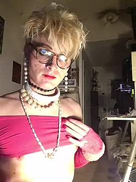 Snapshot of Sissy_Cindy_Whore chatting on November 3, 2025, 8:34 pm Sissy Cindy Whore online show from November 3, 2025, 8:34 pm