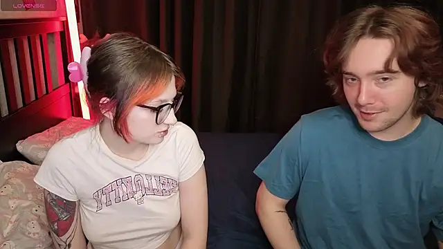 Snapshot of ellen_and_danny chatting on September 13, 2025, 5:02 pm ellen and danny online show from September 13, 2025, 5:02 pm