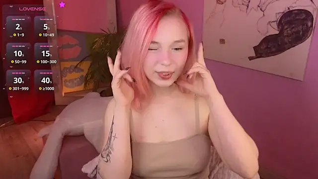 NaomiYoru online show from May 13, 2026, 8:38 pm