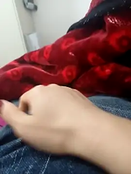 lolitaportugal23 online show from March 10, 2026, 12:53 pm