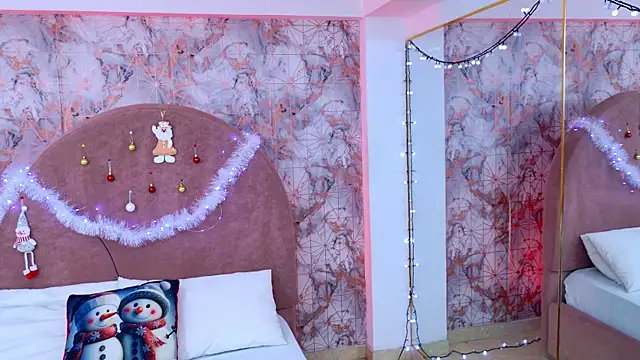 RavenGloomy online show from December 2, 2025, 7:48 pm