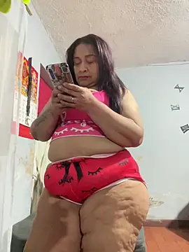 kelly greys online show from October 2, 2025, 5:22 am