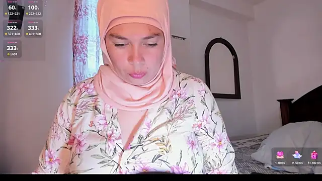 Snapshot of Noortaheri88 chatting on November 22, 2025, 11:31 am Noortaheri88 online show from November 22, 2025, 11:31 am