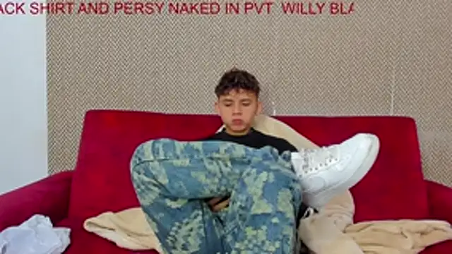 willy sexxx18 online show from January 11, 2026, 2:02 pm