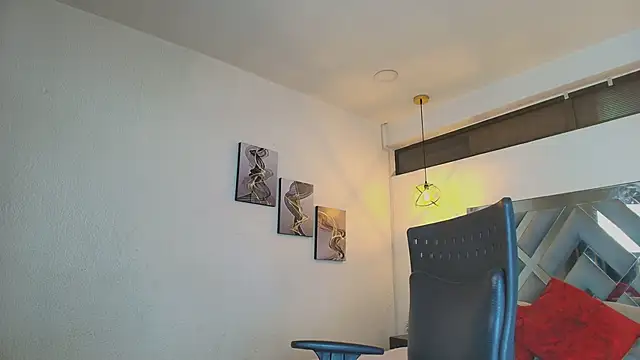 Rossi ss1 online show from February 11, 2026, 4:23 am