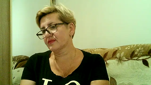 Dana4921 online show from October 28, 2025, 6:07 pm