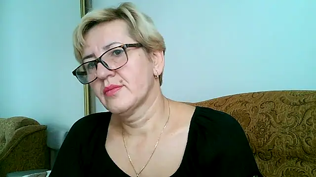 Dana4921 online show from October 13, 2025, 1:34 pm